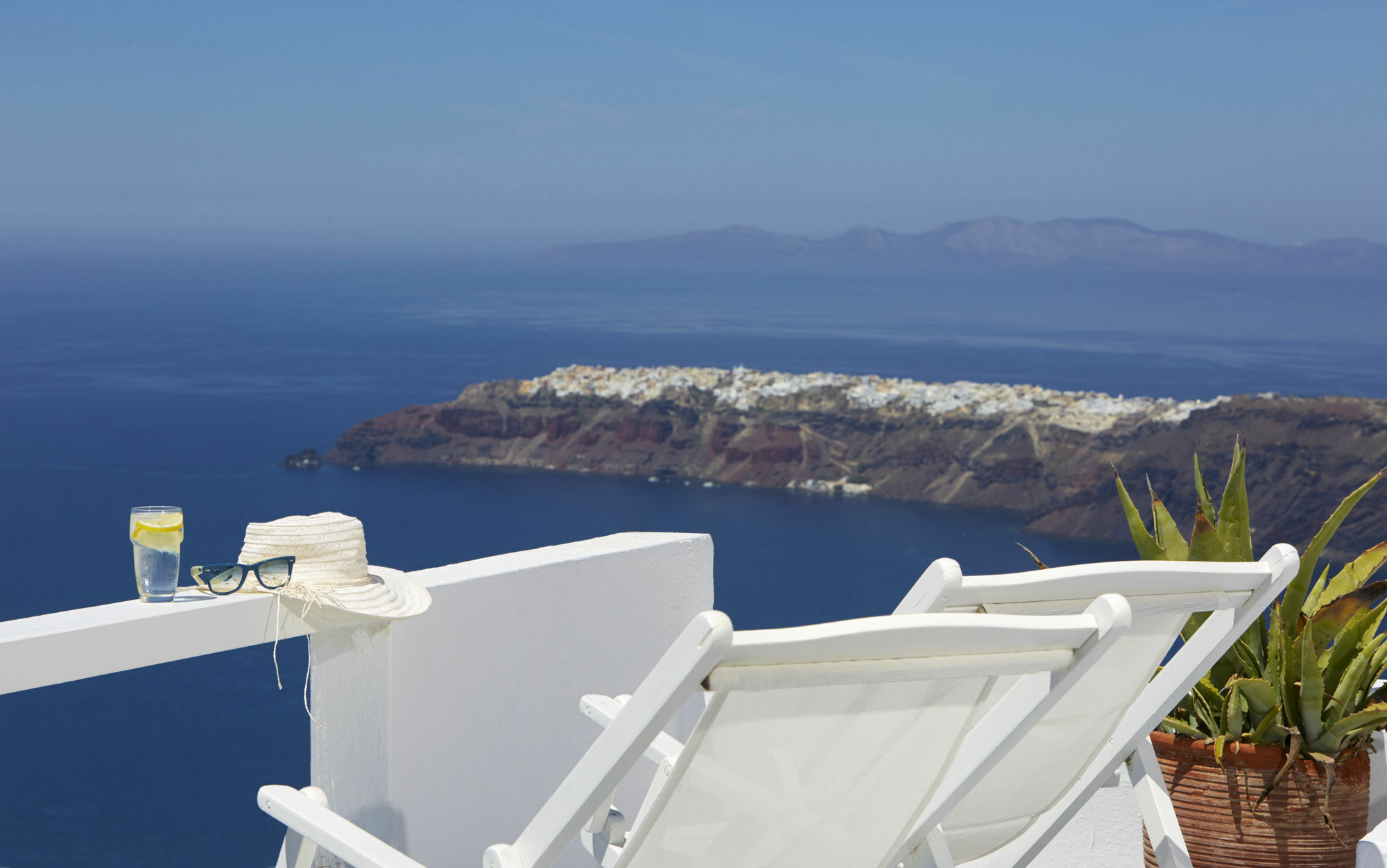 Whitedeck Santorini Hotel Imerovígli Buitenkant foto